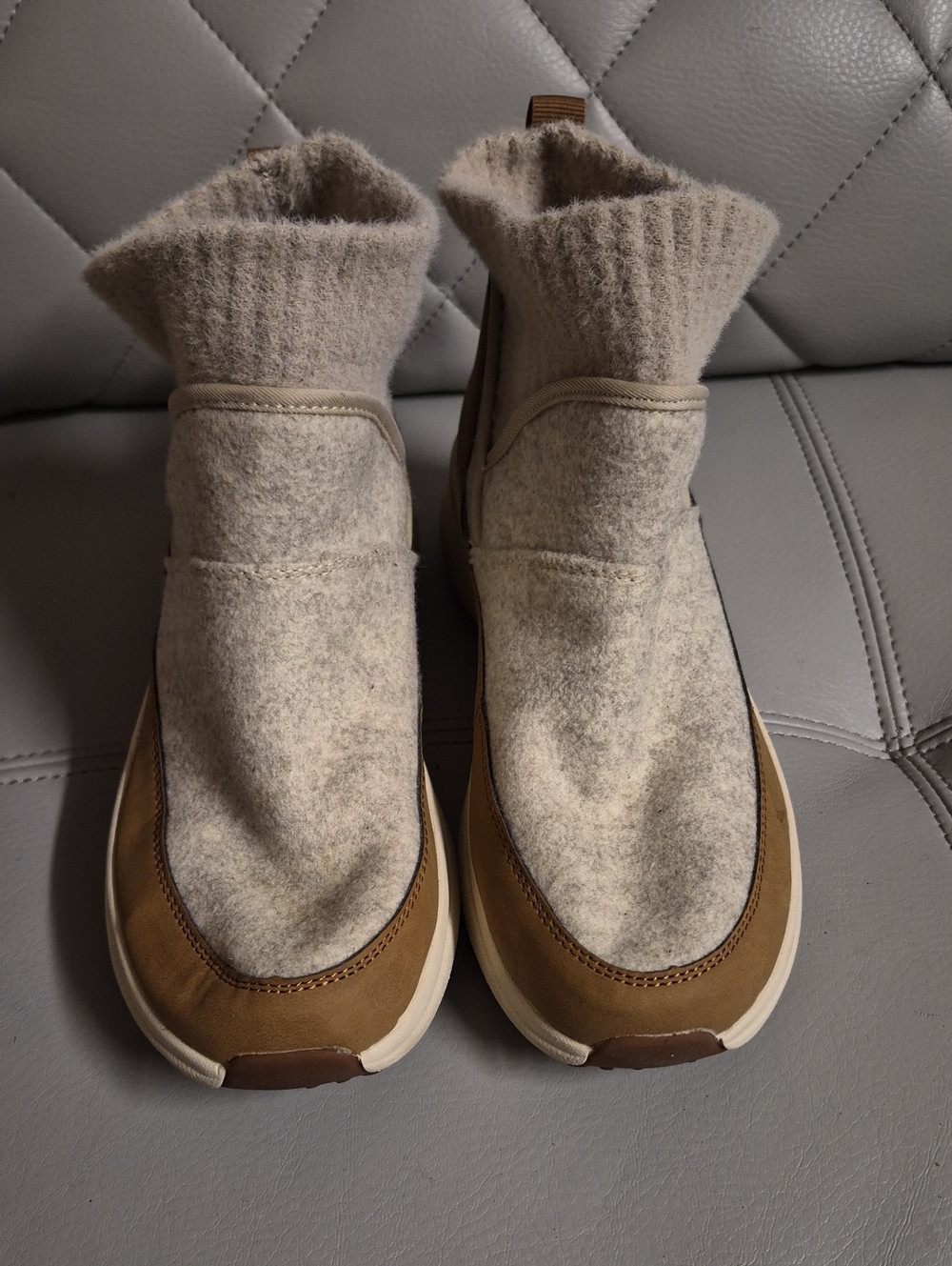 Merrell Women's Tan & Taupe Slip-On Ankle Booties